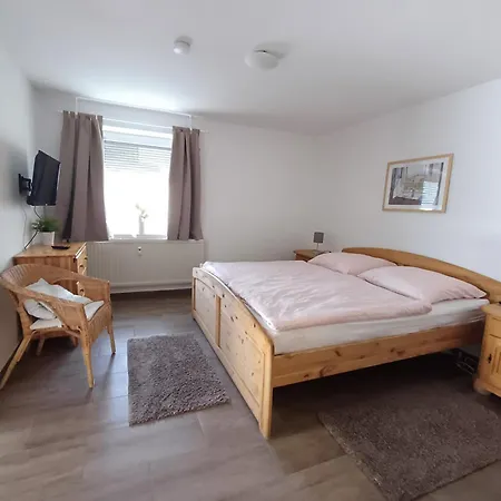 Apartman Ferienwohnung-mina Naehe Guenzburg Und Freizeitpark , 1 *