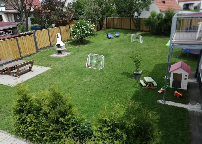 Ferienwohnung-mina Naehe Guenzburg Und Freizeitpark , 1 *
